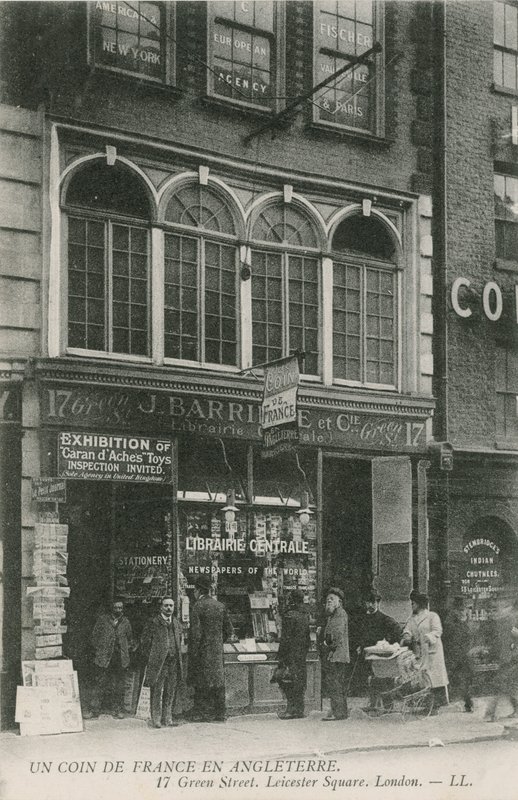 Francouzské knihkupectví, 17 Green Street, Leicester Square, Londýn od English Photographer
