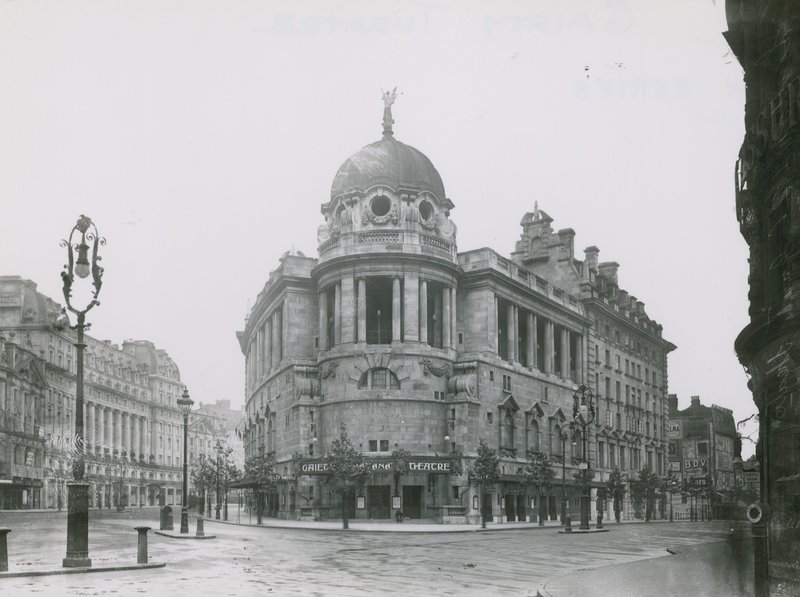 Gaiety Theatre, Londýn od English Photographer