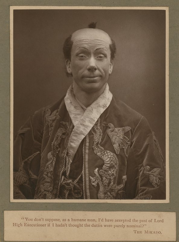 George Grossmith jako Ko-Ko v Mikado od English Photographer