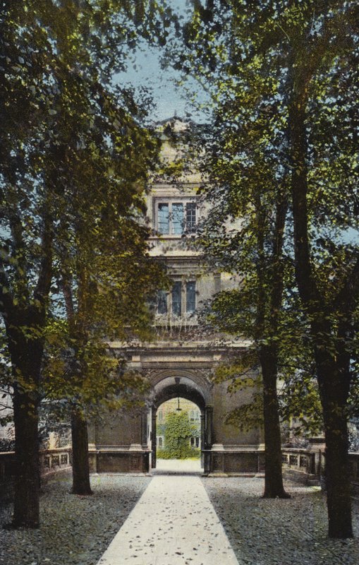 Gonville and Caius College, Brána ctnosti od English Photographer