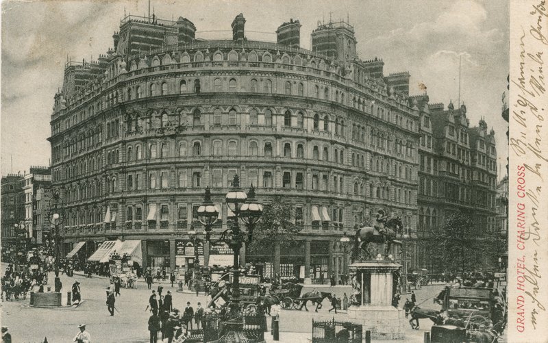 Grand Hotel, Charing Cross od English Photographer