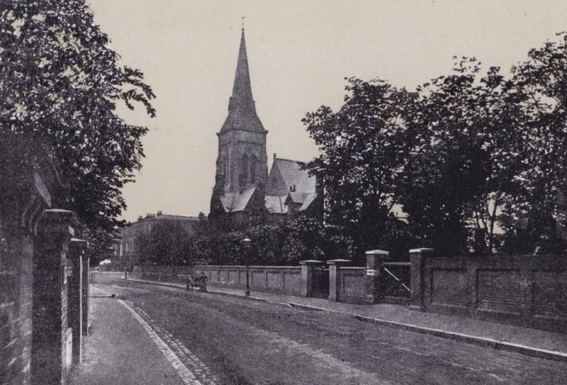 Grove Road a St Judes (černobílá fotografie) od English Photographer