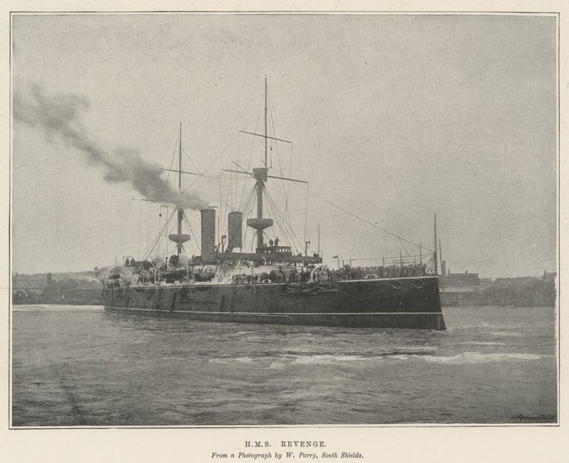 HMS Revenge od English Photographer