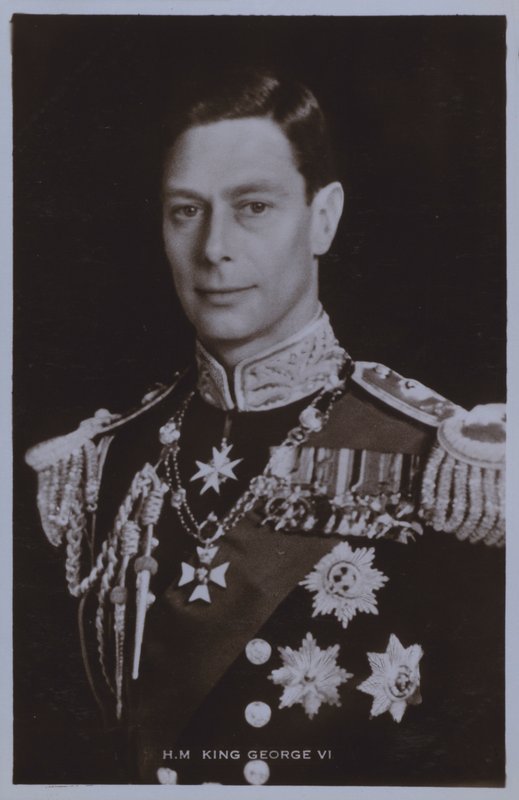 HM King George VI (černobílá fotografie) od English Photographer