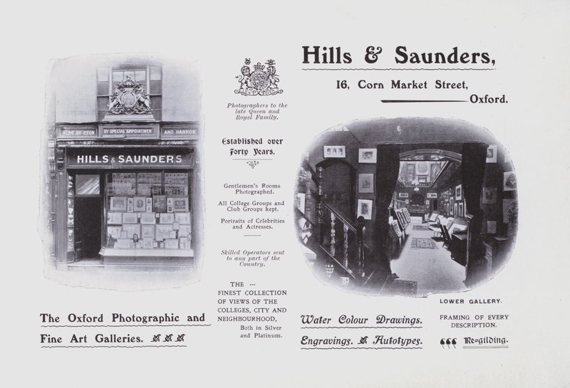 Hills and Saunders (černobílá fotografie) od English Photographer