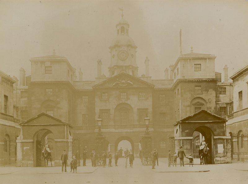 Horse Guards Parade, Londýn od English Photographer