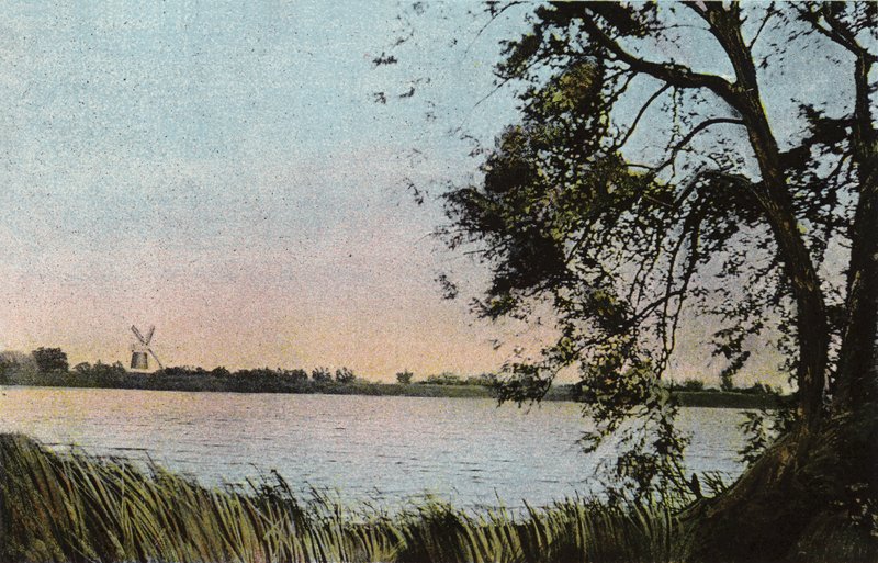 Horsey Mere od English Photographer