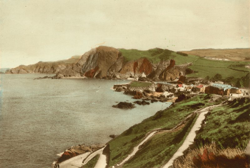 Ilfracombe, Lantern Hill a Hillsborough od English Photographer