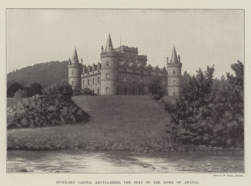 Hrad Inveraray, Argyllshire, sídlo vévody z Argyllu od English Photographer
