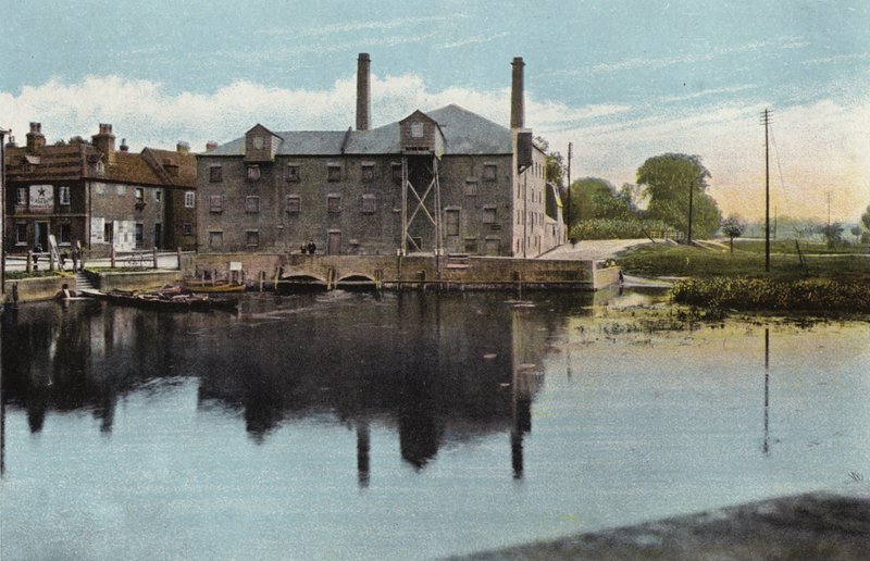 Kings Mill od English Photographer