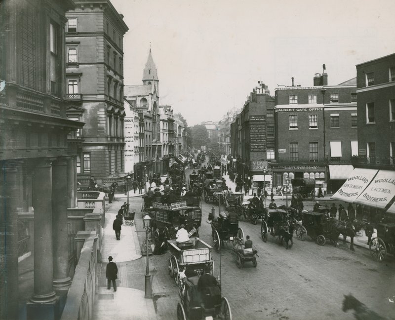 Knightsbridge, Londýn od English Photographer