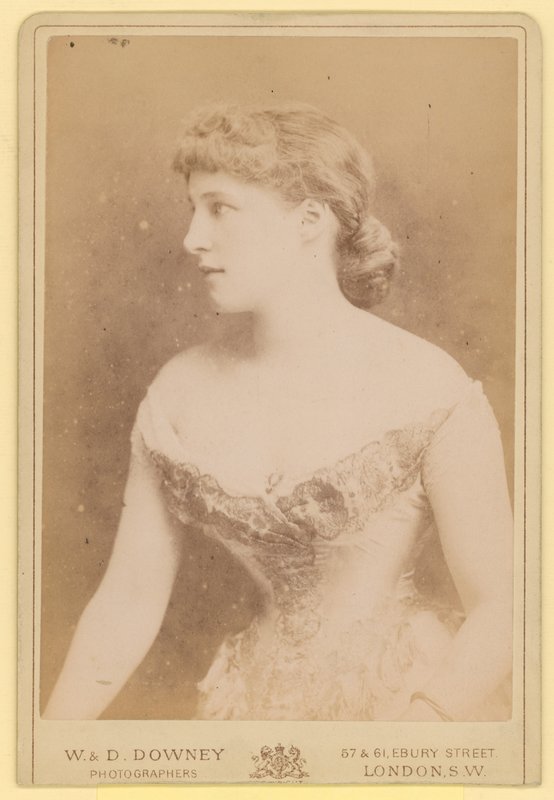 Lillie Langtry, herečka, fotografie od English Photographer