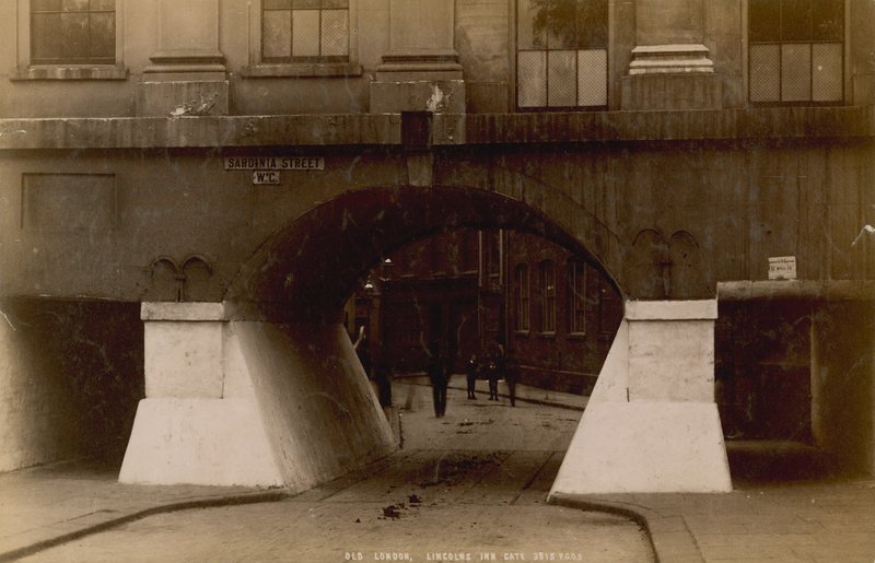 Lincolns Inn Gate, Londýn od English Photographer