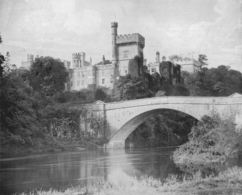 Hrad Lismore (černobílá fotografie) od English Photographer