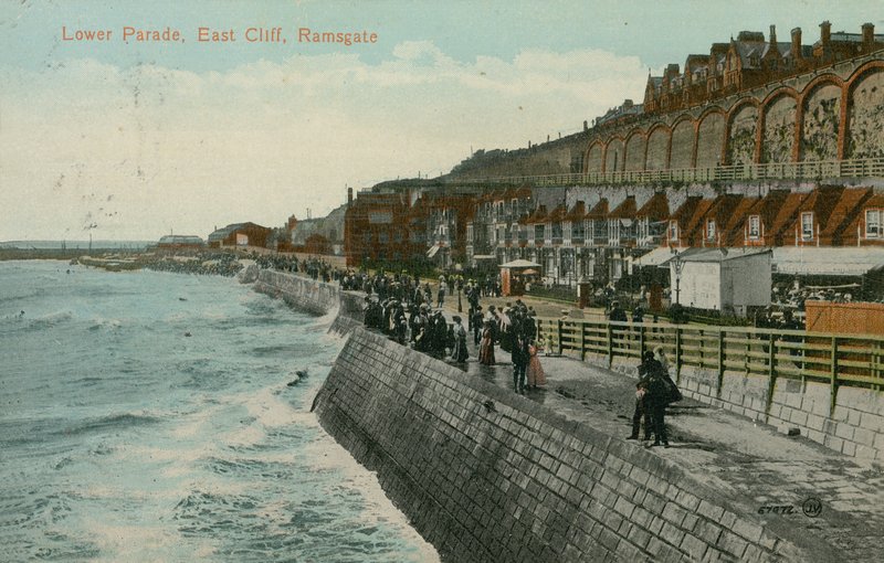 Lower Parade, East Cliff, Ramsgate. Pohlednice odeslaná v roce 1913. od English Photographer