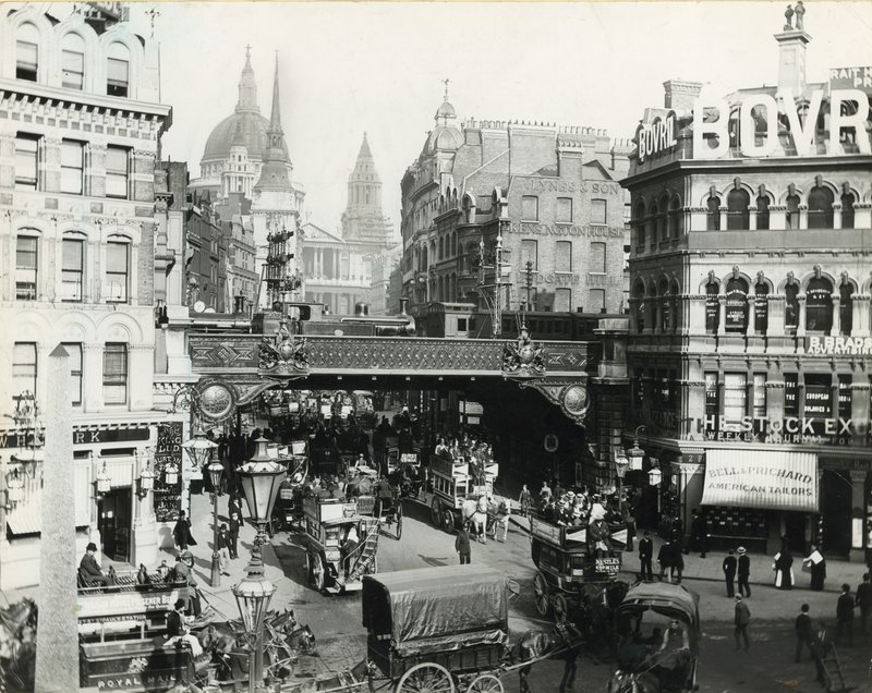 Ludgate Circus, Londýn, kolem roku 1900 od English Photographer