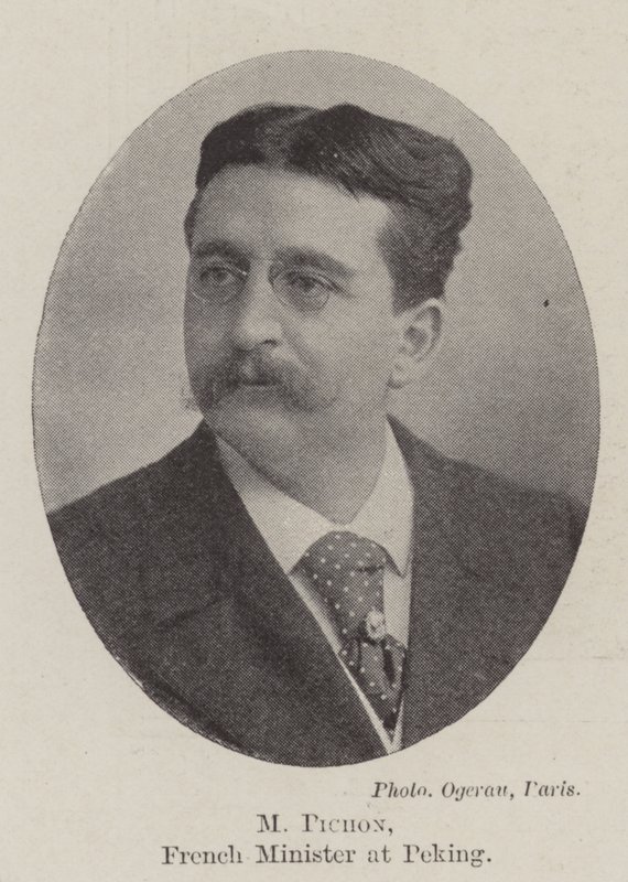 M Pichon, francouzský ministr v Pekingu od English Photographer