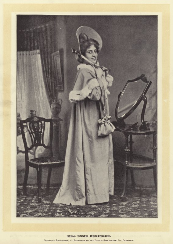 Slečna Esme Beringer od English Photographer