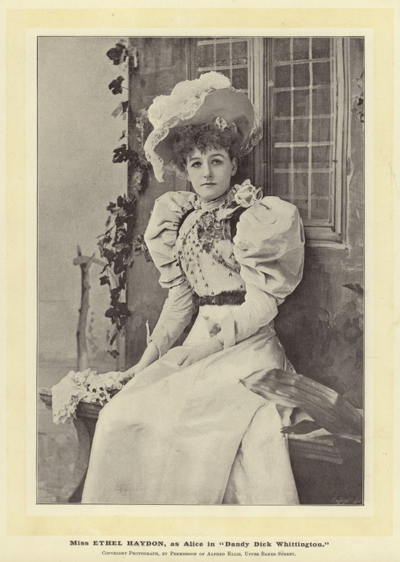 Slečna Ethel Haydon jako Alice v Dandy Dick Whittington od English Photographer