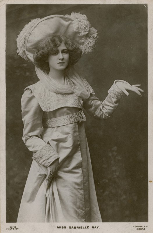 Slečna Gabrielle Rayová od English Photographer