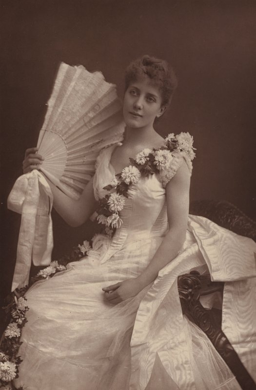 Slečna Maude Millettová od English Photographer