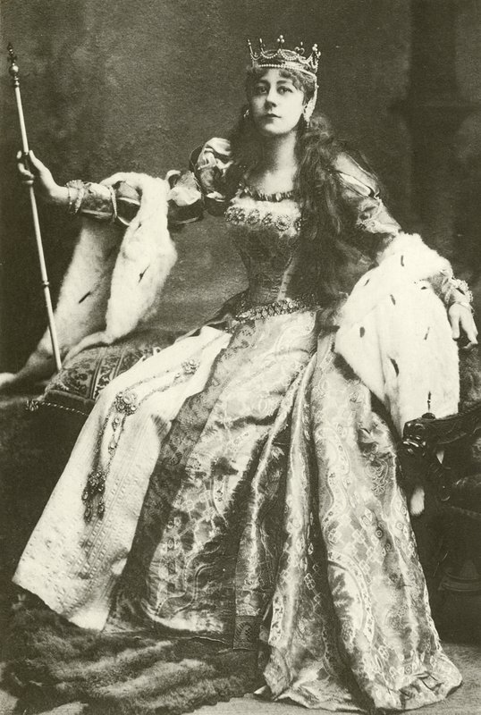 Slečna Violet Vanbrugh jako Anne Boleyn (hlubotisk) od English Photographer