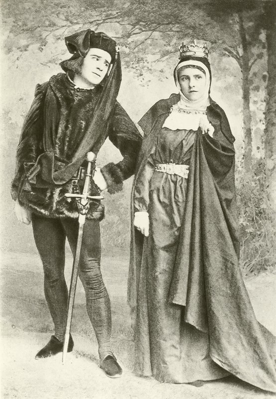 Pan R Mansield a slečna B Cameron jako Richard III a Lady Anne (hlubotisk) od English Photographer