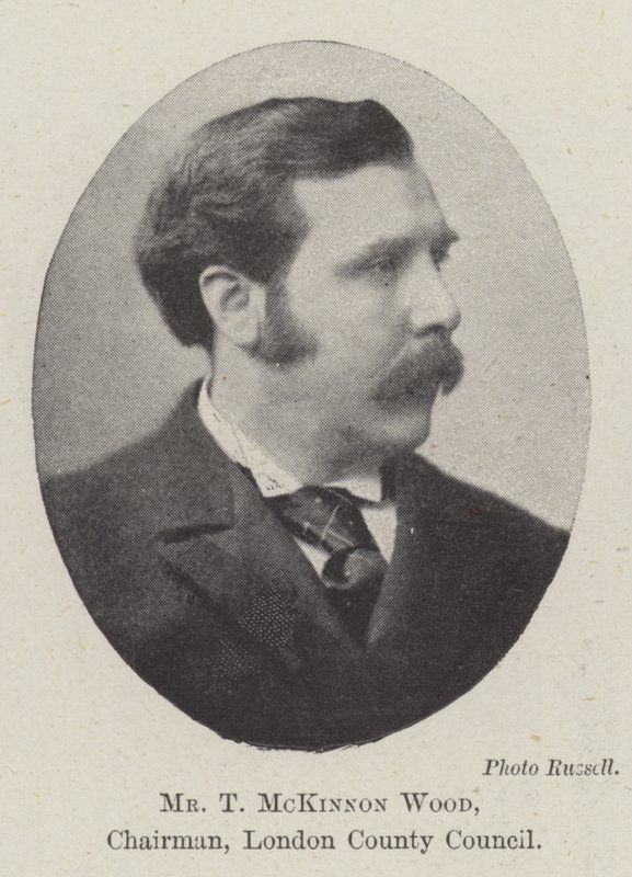 Pan T McKinnon Wood, předseda rady hrabství London od English Photographer