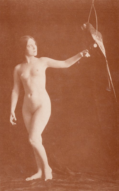 Nudistické umění: Nudismus (čb fotografie) od English Photographer