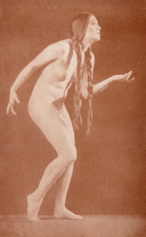 Nudistické umění: (čb fotografie) od English Photographer