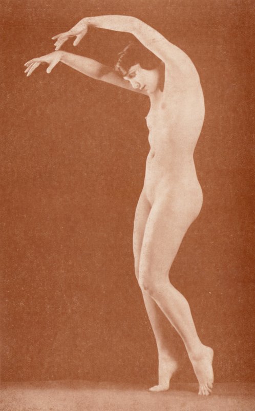 Nudistické umění: (čb fotografie) od English Photographer