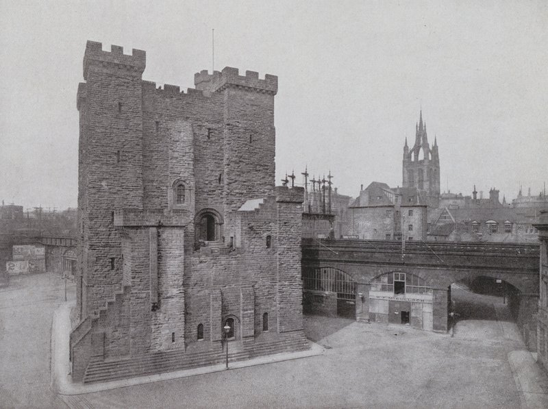 Starý hrad, Černá brána a katedrála, Newcastle (černobílá fotografie) od English Photographer