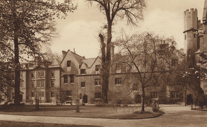 Oxford: Balliol College, západní strana zahradního čtyřúhelníku (čb fotografie) od English Photographer