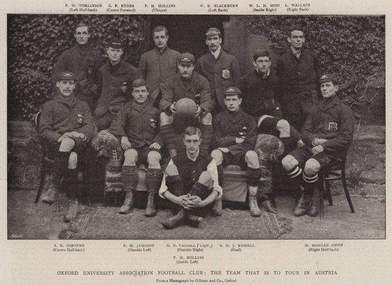 Oxford University Association Football Club, tým, který je na turné v Rakousku od English Photographer