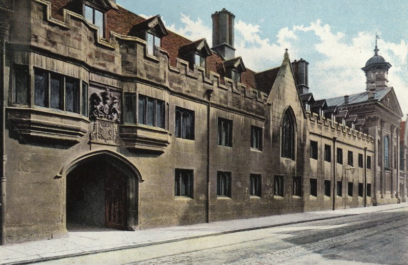 Pembroke College, Staré budovy od English Photographer