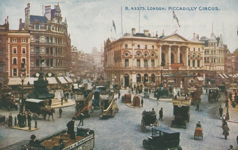 Piccadilly Circus, Londýn od English Photographer