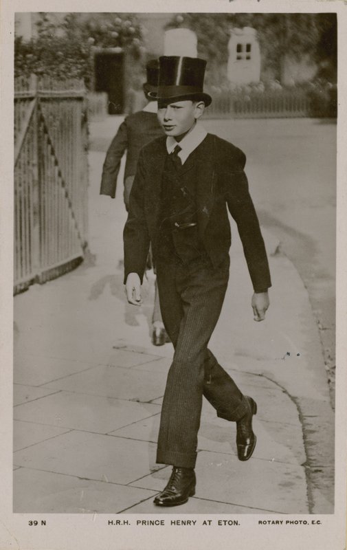 Pohlednice HRH prince Henryho v Etonu, odeslaná v roce 1913 od English Photographer