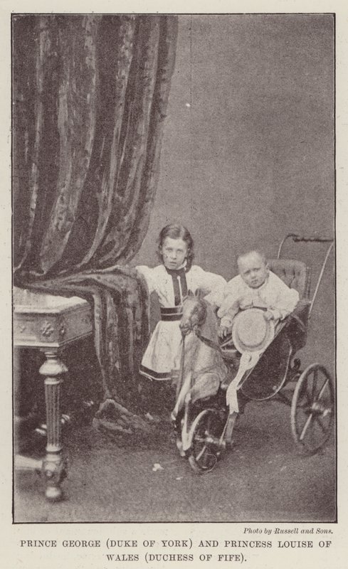 Princ George (vévoda z Yorku) a princezna Louise z Walesu (vévodkyně z Fife) od English Photographer
