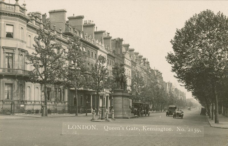 Queens Gate, Kensington, Londýn od English Photographer