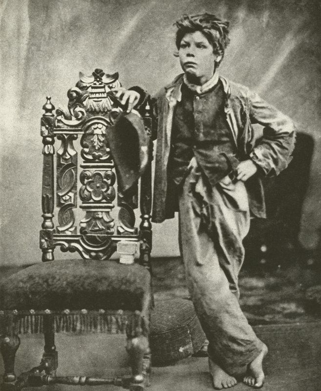 Ragged School Boy v roce 1860 (černobílá fotografie) od English Photographer