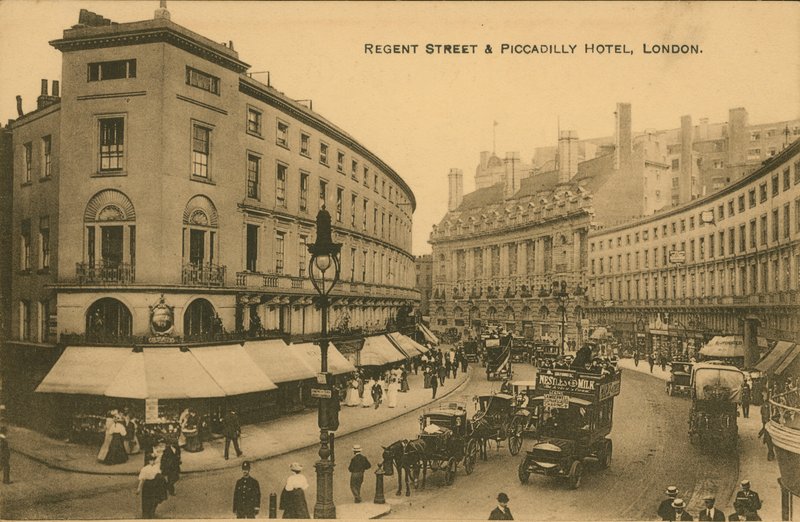 Regent Street a Piccadilly Hotel, Londýn od English Photographer