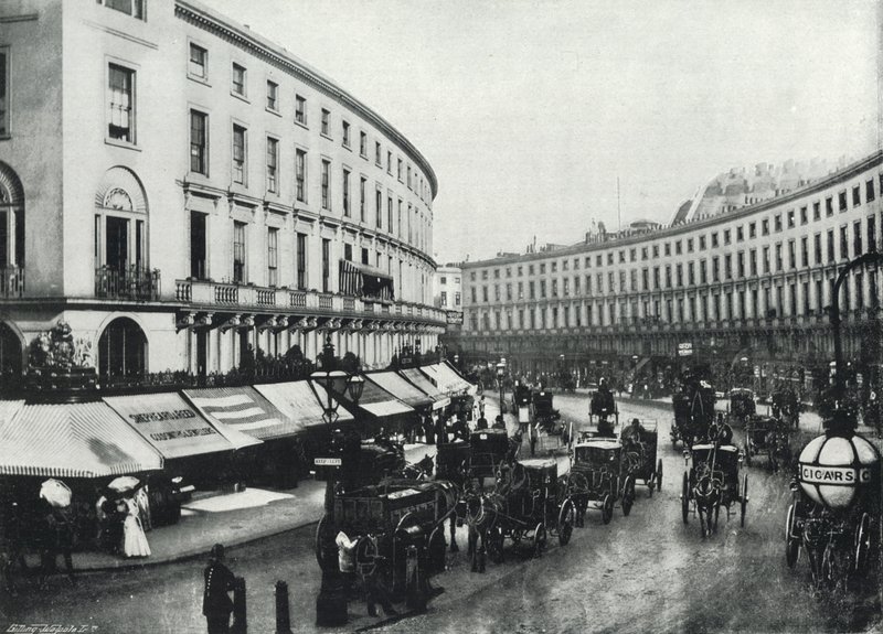 Regent Street, kvadrant (černobílá fotografie) od English Photographer