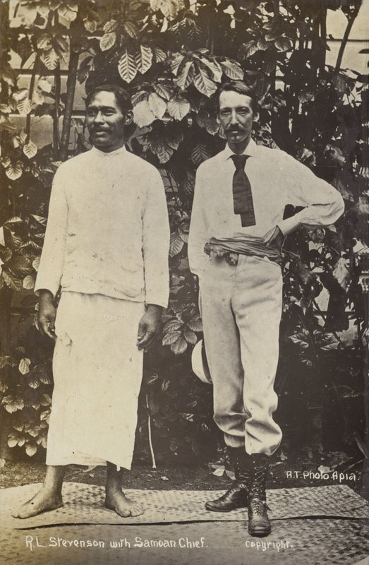 Robert Louis Stevenson se samojským náčelníkem od English Photographer