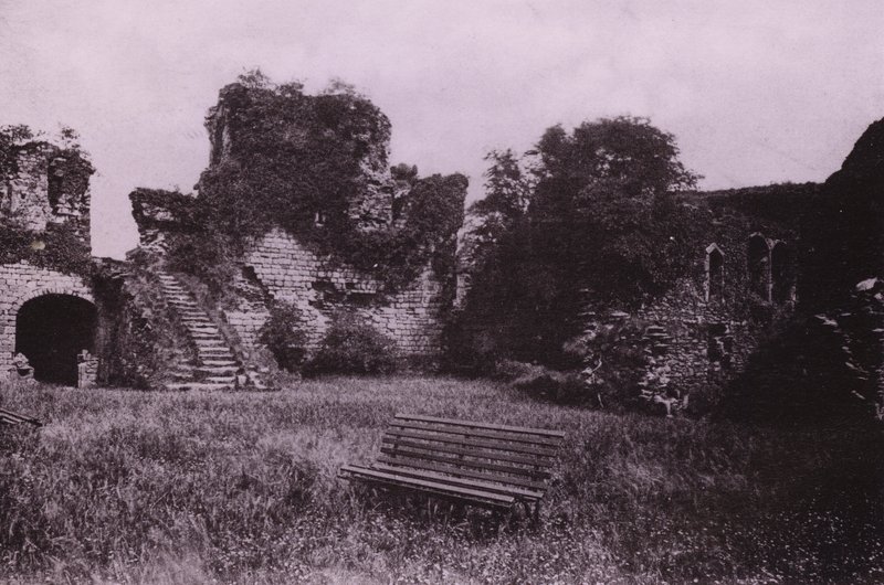 Hrad Rothesay (černobílá fotografie) od English Photographer