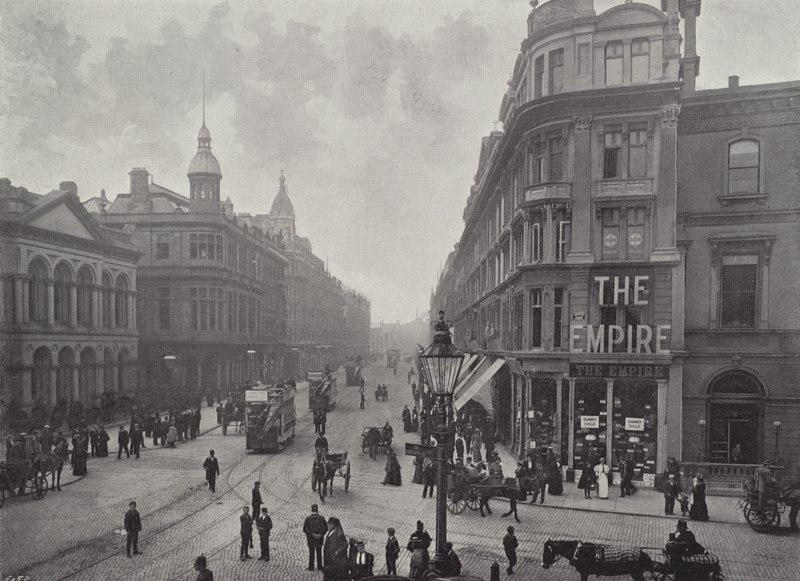 Royal Avenue, Belfast od English Photographer