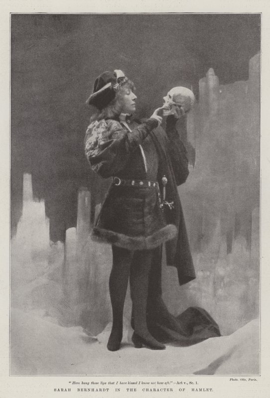 Sarah Bernhardt v postavě Hamleta od English Photographer