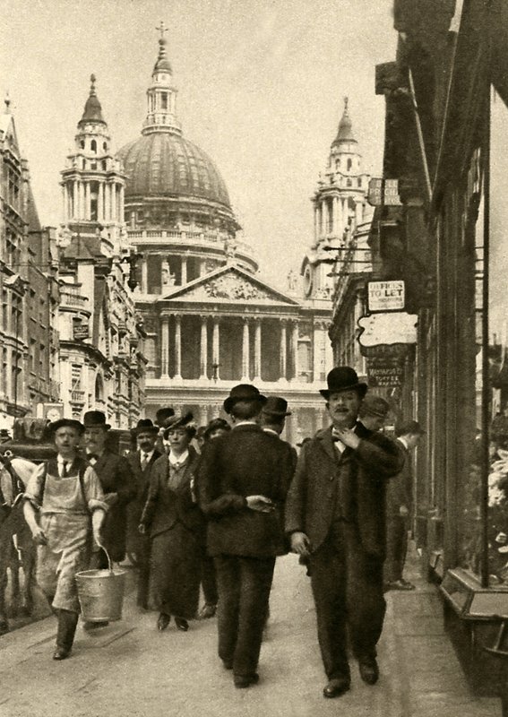 Scény londýnského života (černobílá fotografie) od English Photographer