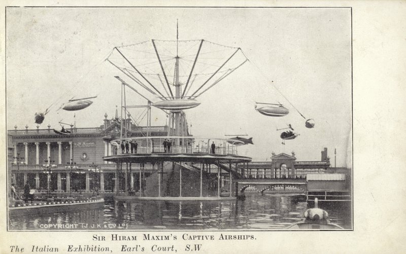 Sir Hiram Maxims zajaté vzducholodě na italské výstavě, která se konala v roce 1904 v Earls Court v Londýně od English Photographer