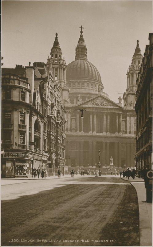 Katedrála St Pauls a Ludgate Hill, Londýn od English Photographer