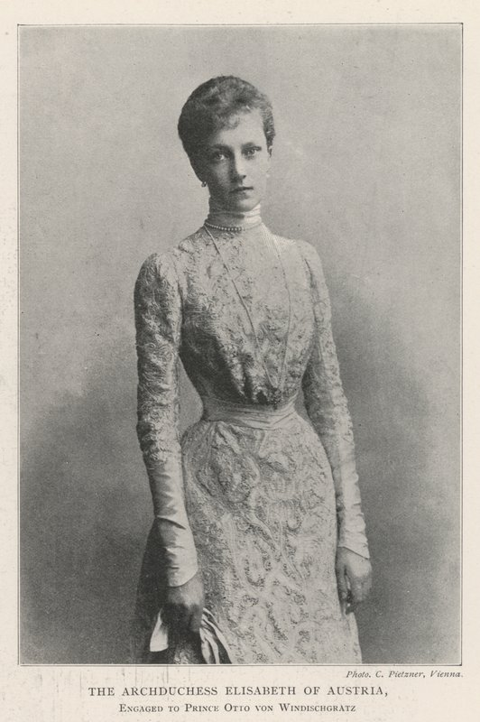Arcivévodkyně Alžběta Rakouská, zasnoubená s princem Otto von Windischgratzem od English Photographer